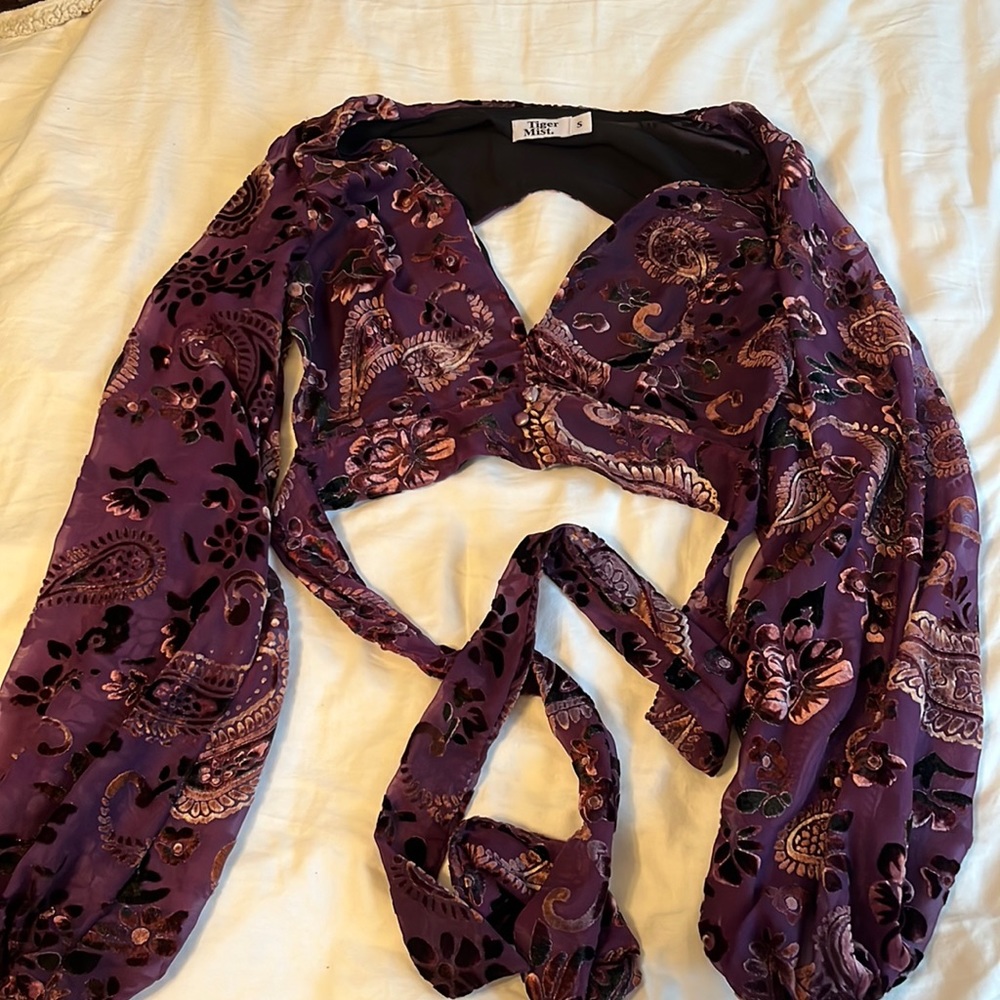 Tiger Mist top